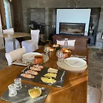 Chateau Du Puech En Aubrac Curieres
