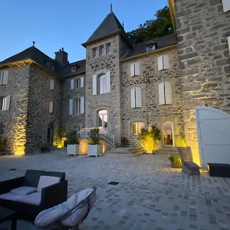 Bed and Breakfast Chateau Du Puech En Aubrac 4*