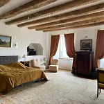 Chateau Du Puech En Aubrac Frühstückspension Curieres