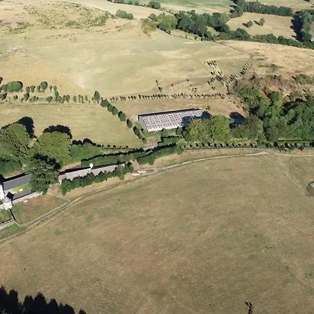 Chateau Du Puech En Aubrac 4* Curieres