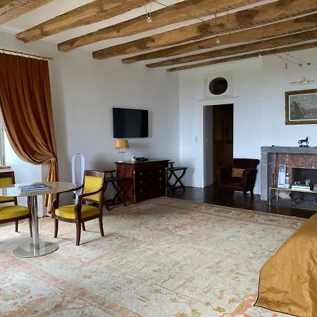 Couette-café Château Du Puech