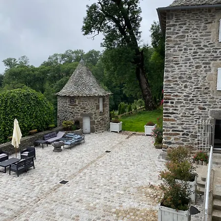 Chateau Du Puech En Aubrac 4*