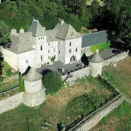 Chateau Du Puech En Aubrac Bed & Breakfast 4*