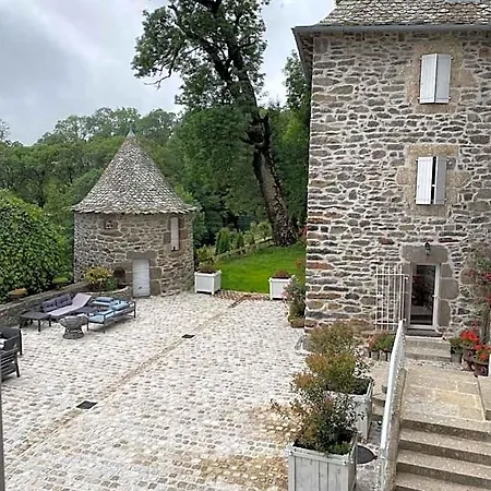 Chateau Du Puech En Aubrac Bed & Breakfast Curieres