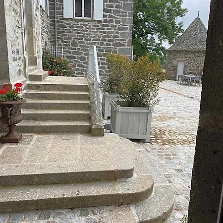 Chateau Du Puech En Aubrac