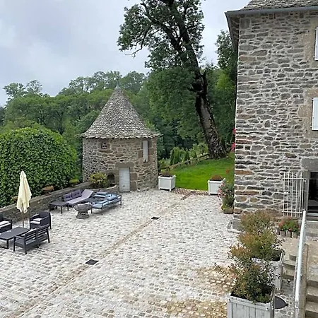 Chateau Du Puech En Aubrac 4* Curieres