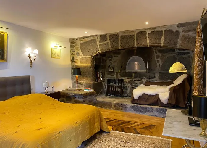 Chateau Du Puech En Aubrac Curières